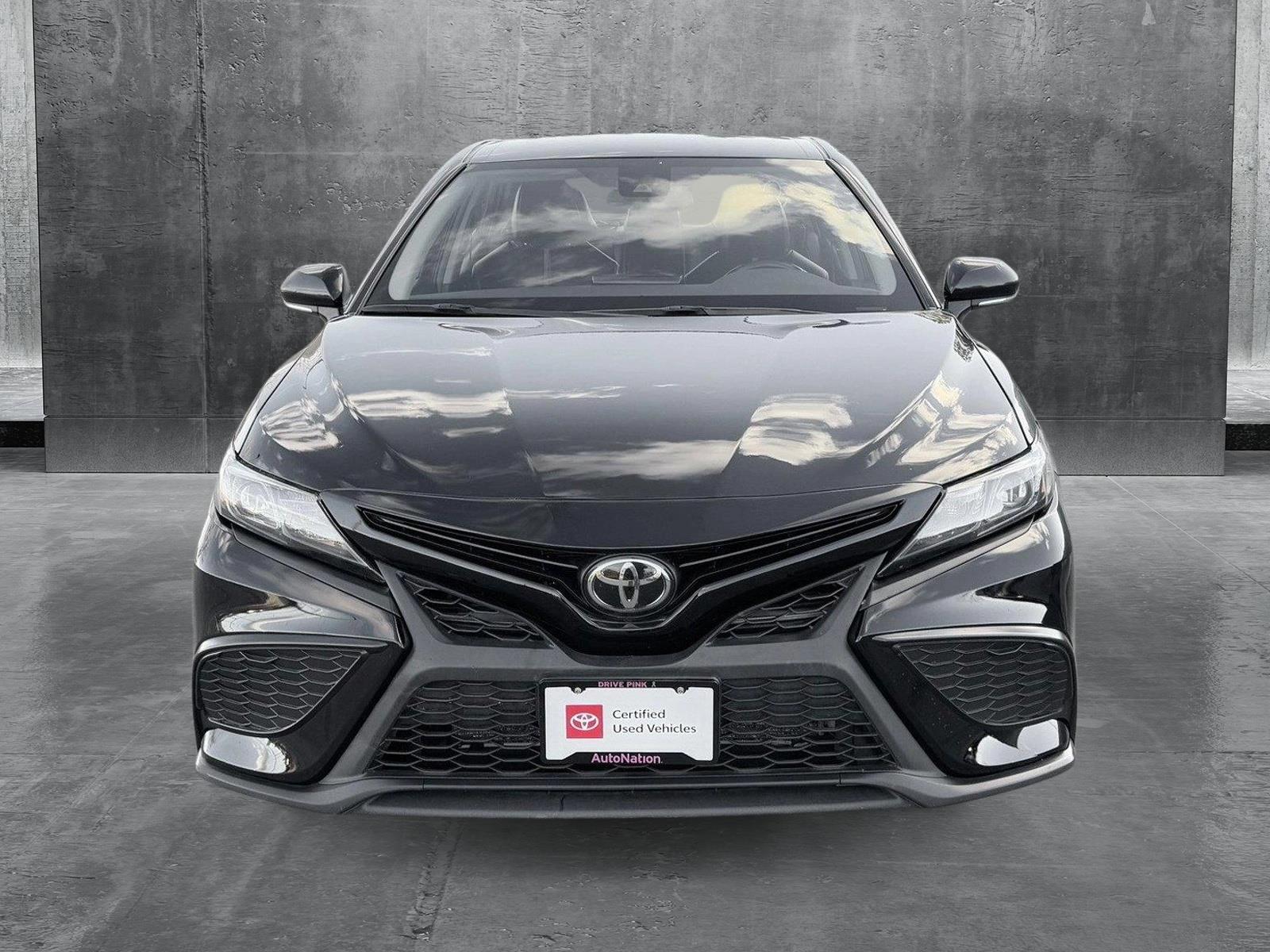 Certified 2022 Toyota Camry SE with VIN 4T1G11AK2NU675796 for sale in Centennial, CO
