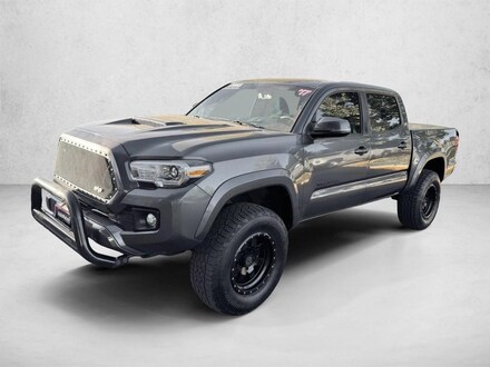2017 Toyota Tacoma TRD Sport V6 Truck Double Cab