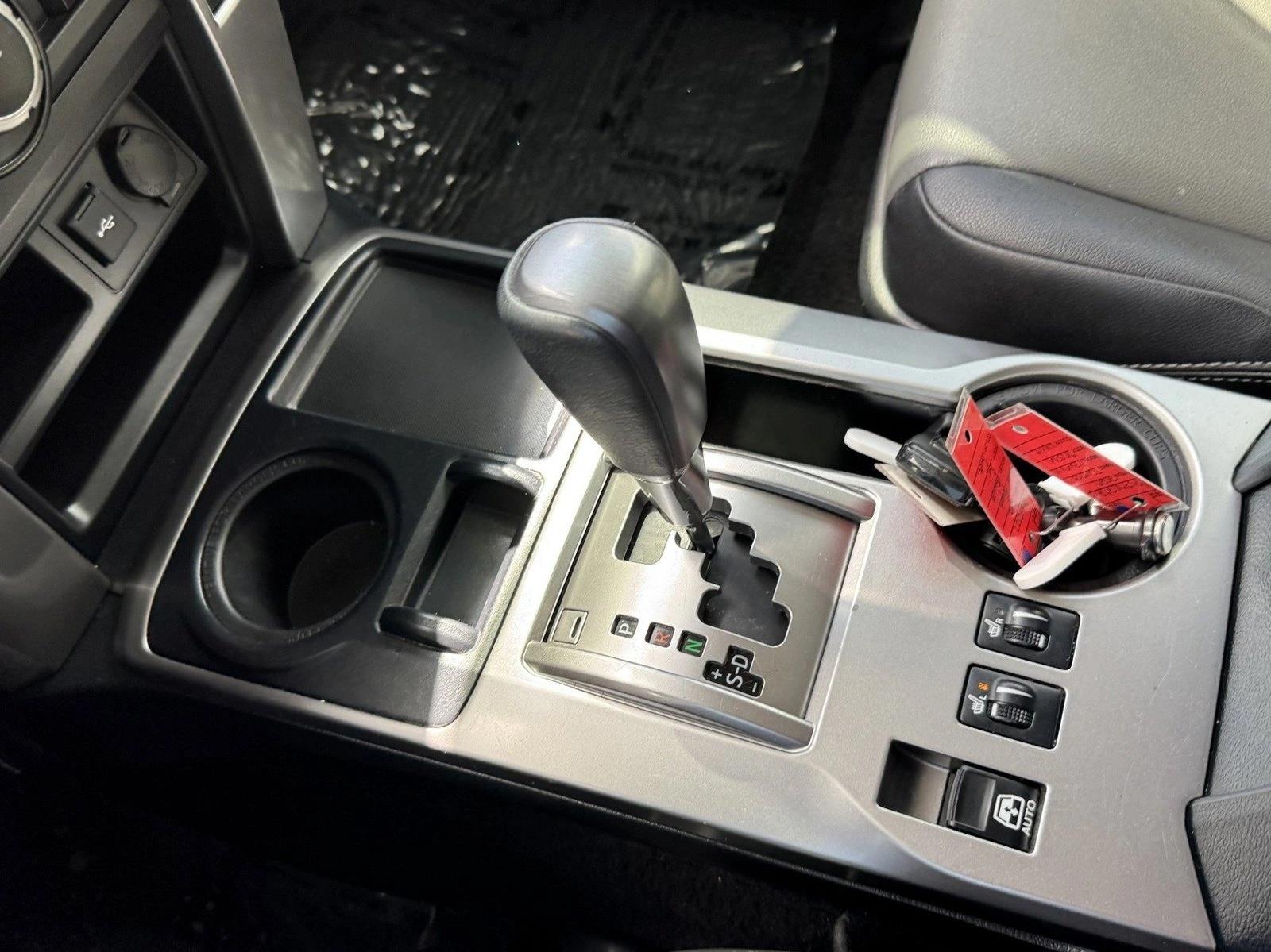2022 Toyota 4Runner SR5 Premium - Photo 17