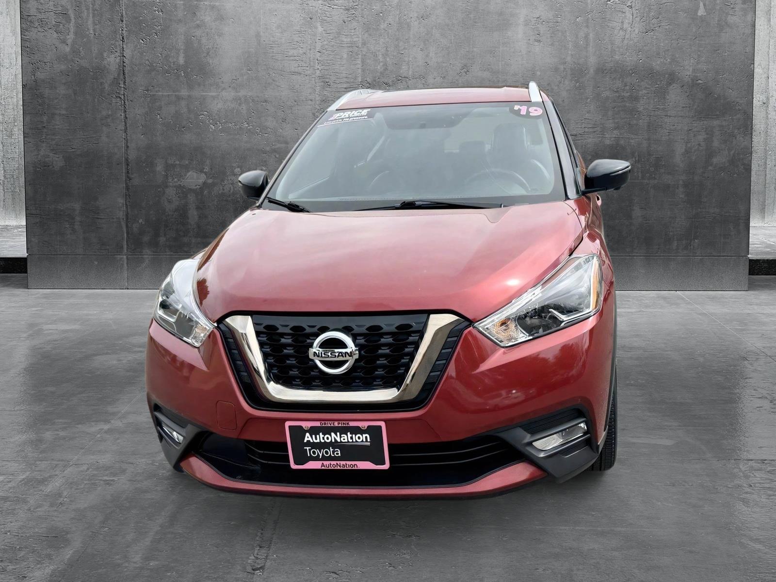 Used 2019 Nissan Kicks SR with VIN 3N1CP5CU2KL532881 for sale in Centennial, CO