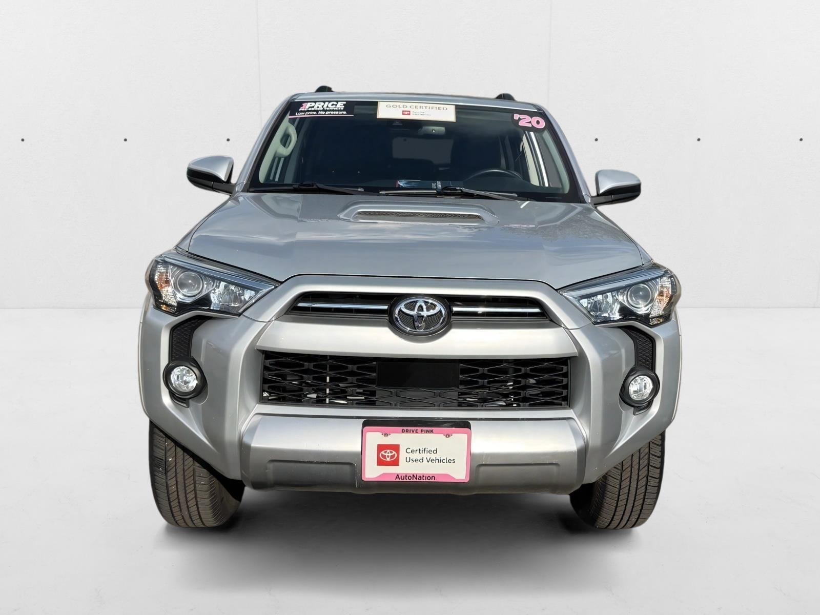 2020 Toyota 4Runner TRD photo 2