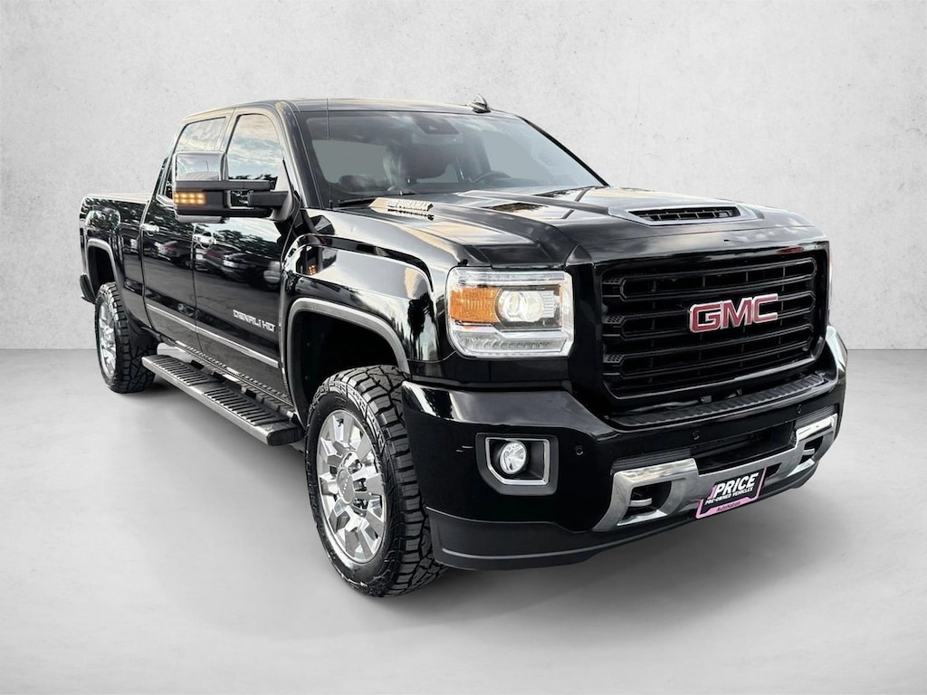 Used 2019 GMC Sierra 2500HD Denali Truck Crew Cab