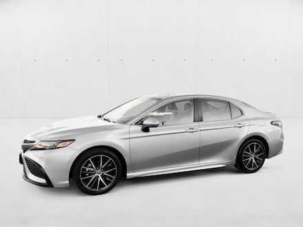 2022 Toyota Camry SE Sedan