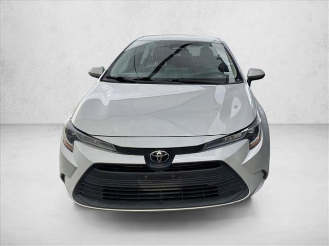 Used 2023 Toyota Corolla LE with VIN 5YFB4MDE7PP024516 for sale in Northfield, Minnesota