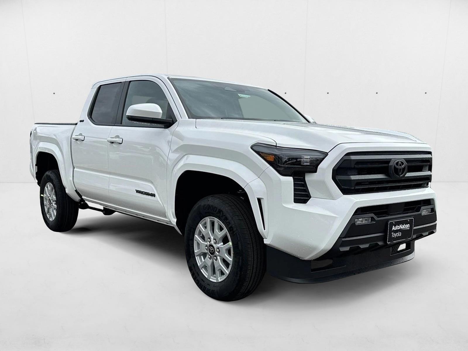 2025 Toyota Tacoma SR5 4x4 Double Cab photo 3
