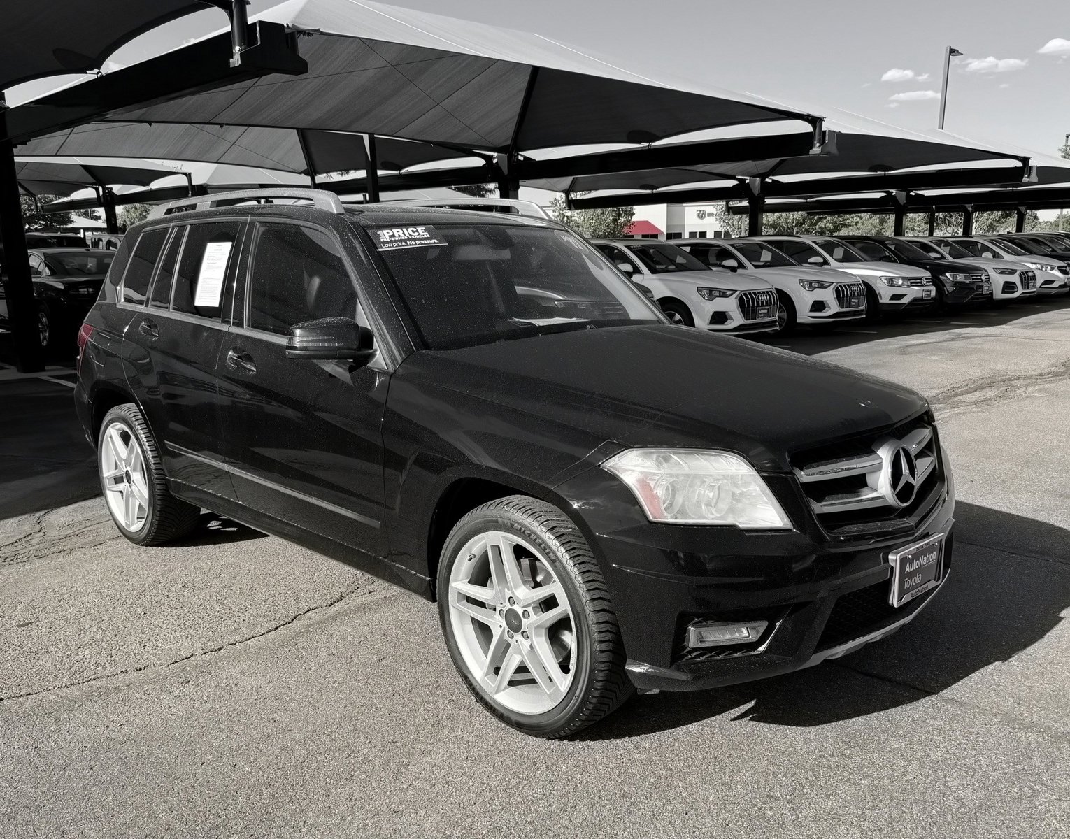 Used 2011 Mercedes-Benz GLK-Class GLK350 with VIN WDCGG8HBXBF542568 for sale in Centennial, CO