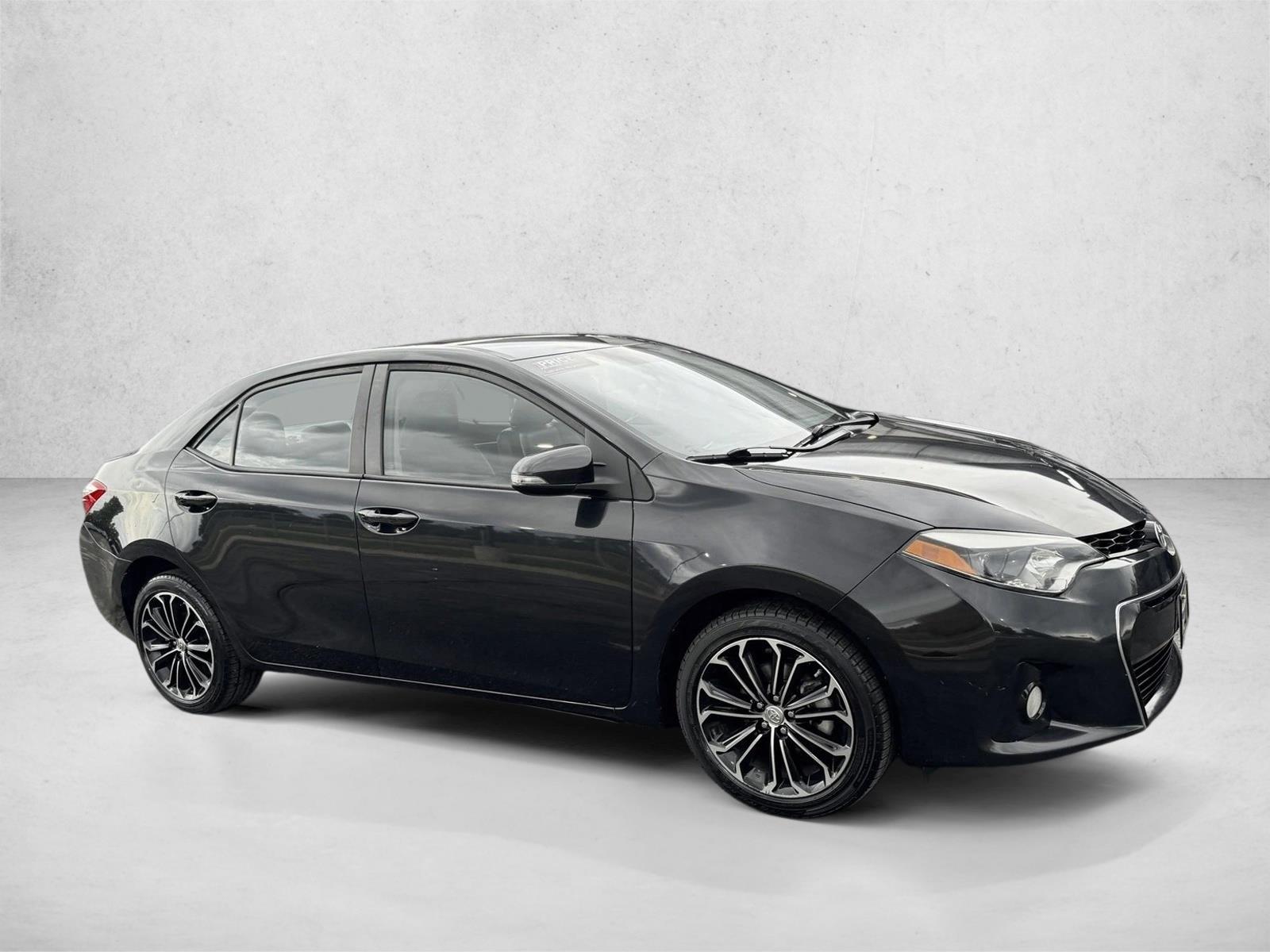 2015 Toyota Corolla Plus photo 3