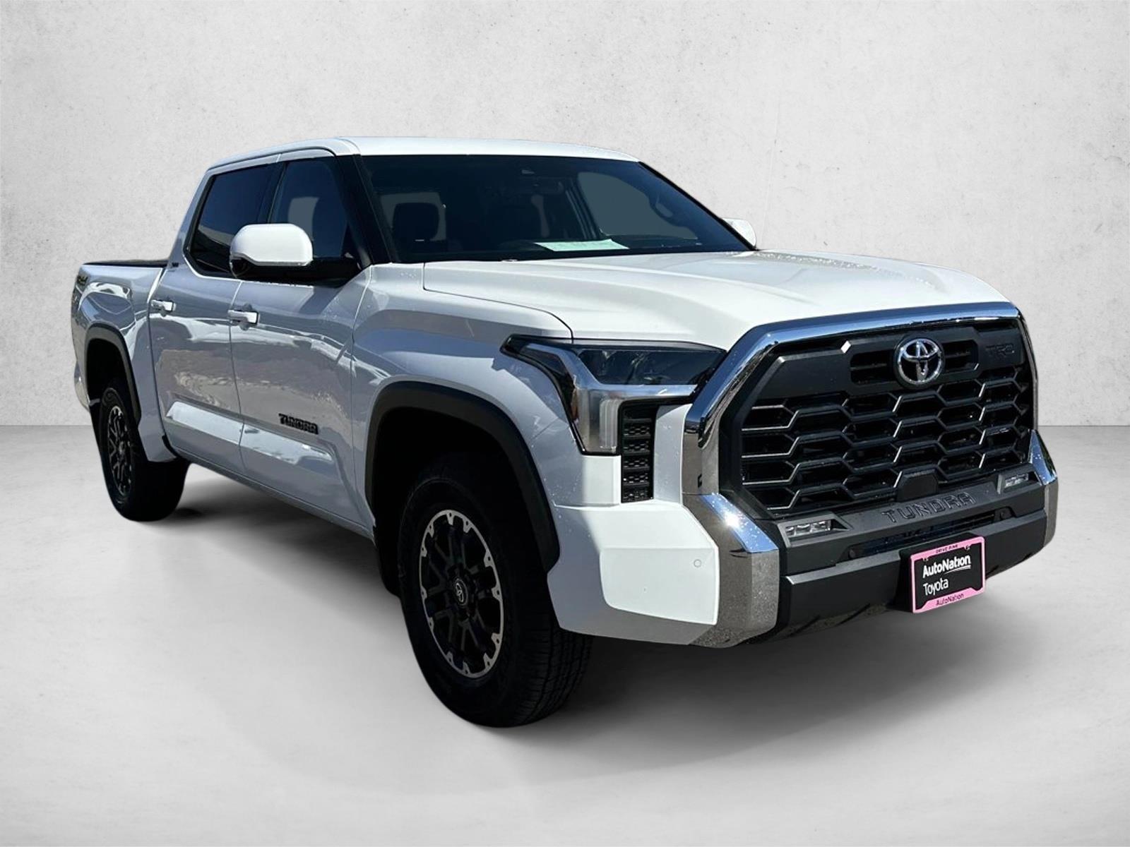 2026 Toyota Tundra SR5 CrewMax photo 3