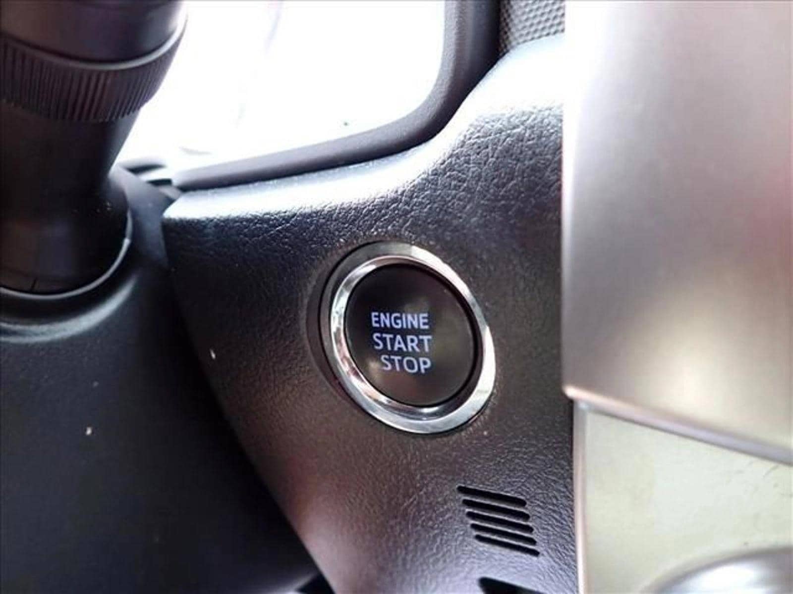 2022 Toyota 4Runner SR5 Premium - Photo 23