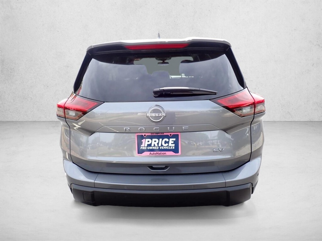 Used 2024 Nissan Rogue SV SUV