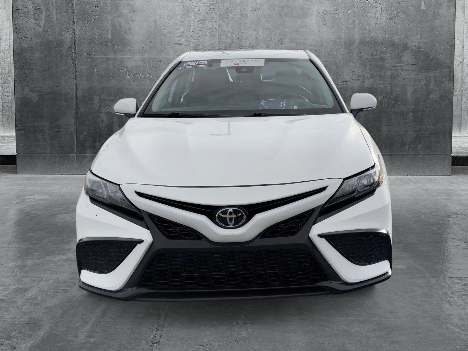 Certified 2022 Toyota Camry SE with VIN 4T1G11AK1NU675658 for sale in Centennial, CO