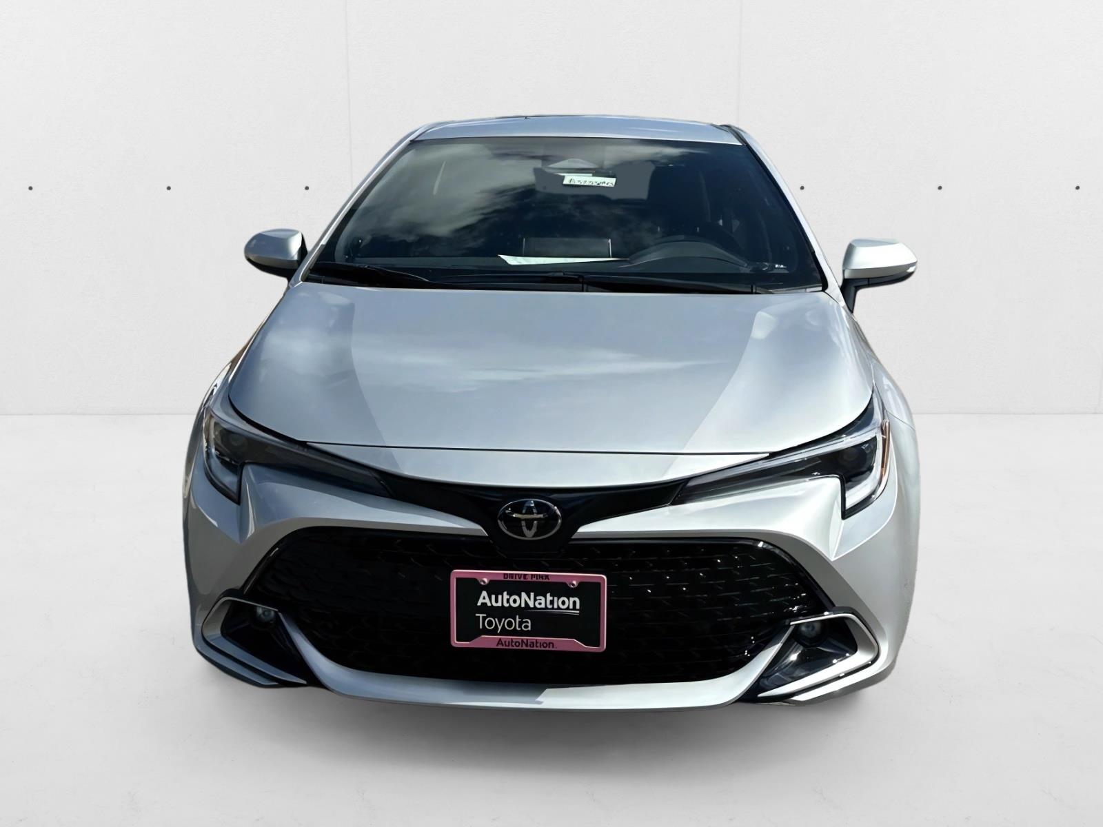 2025 Toyota Corolla XSE photo 2