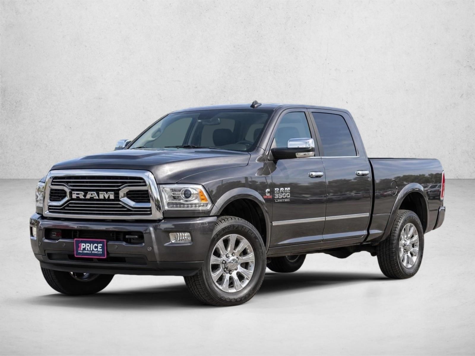 2017 RAM 3500 Pickup