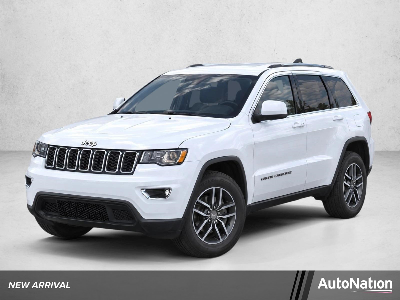 Used 2018 Jeep Grand Cherokee Laredo RWD SUV