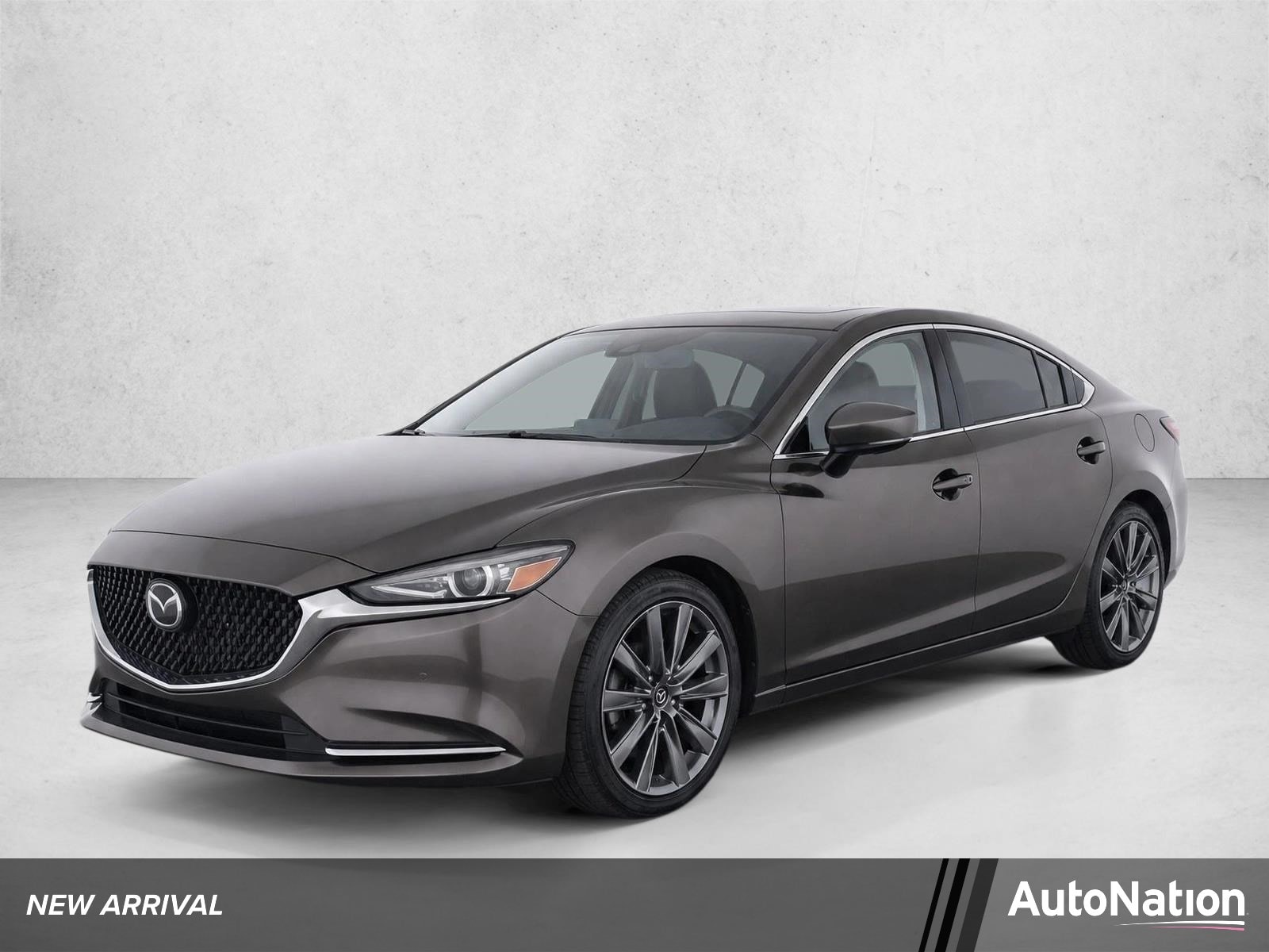 2018 Mazda EZ-6 Grand Touring Auto's photo