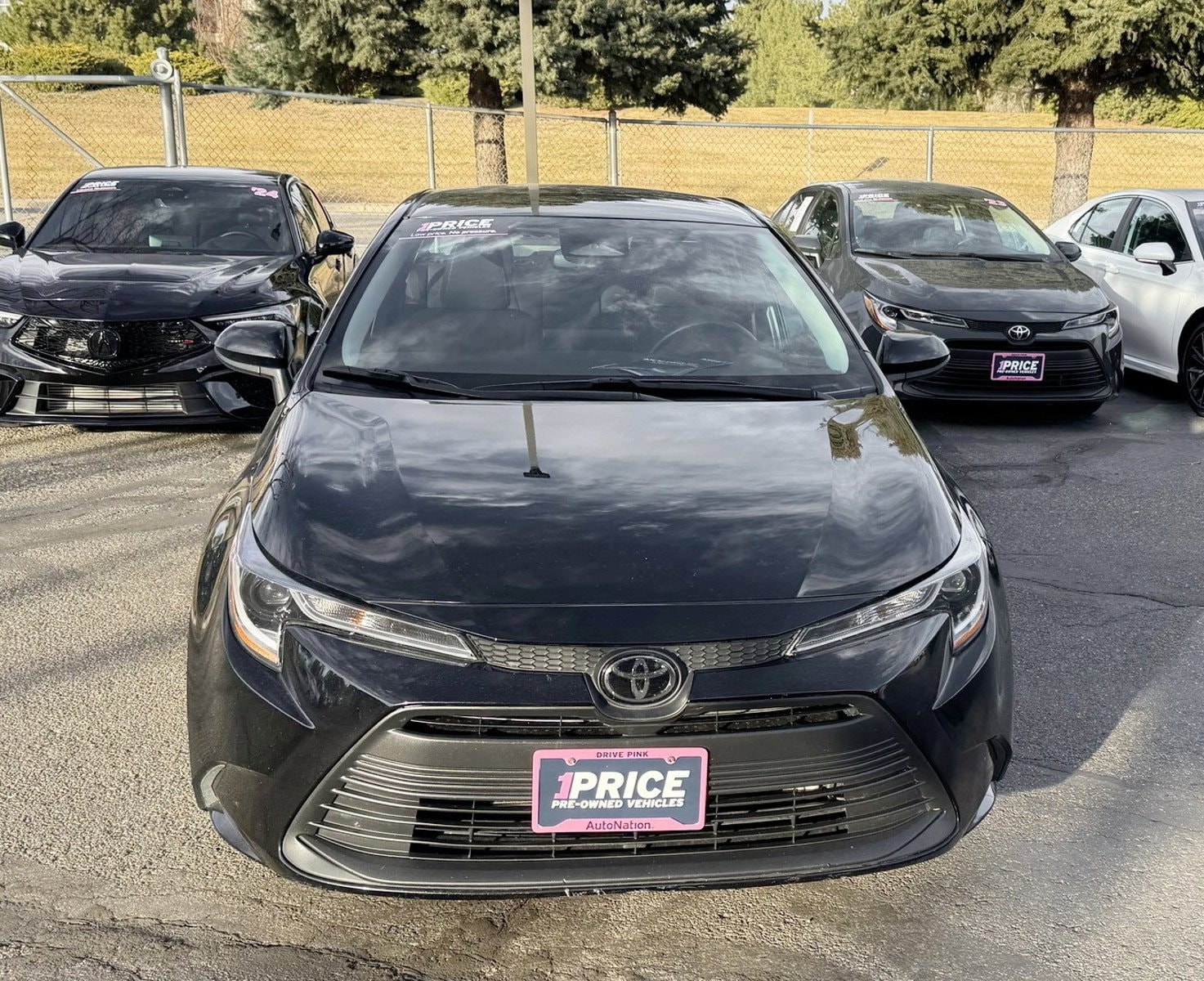 Used 2024 Toyota Corolla LE with VIN 5YFB4MDE7RP105227 for sale in Northfield, Minnesota