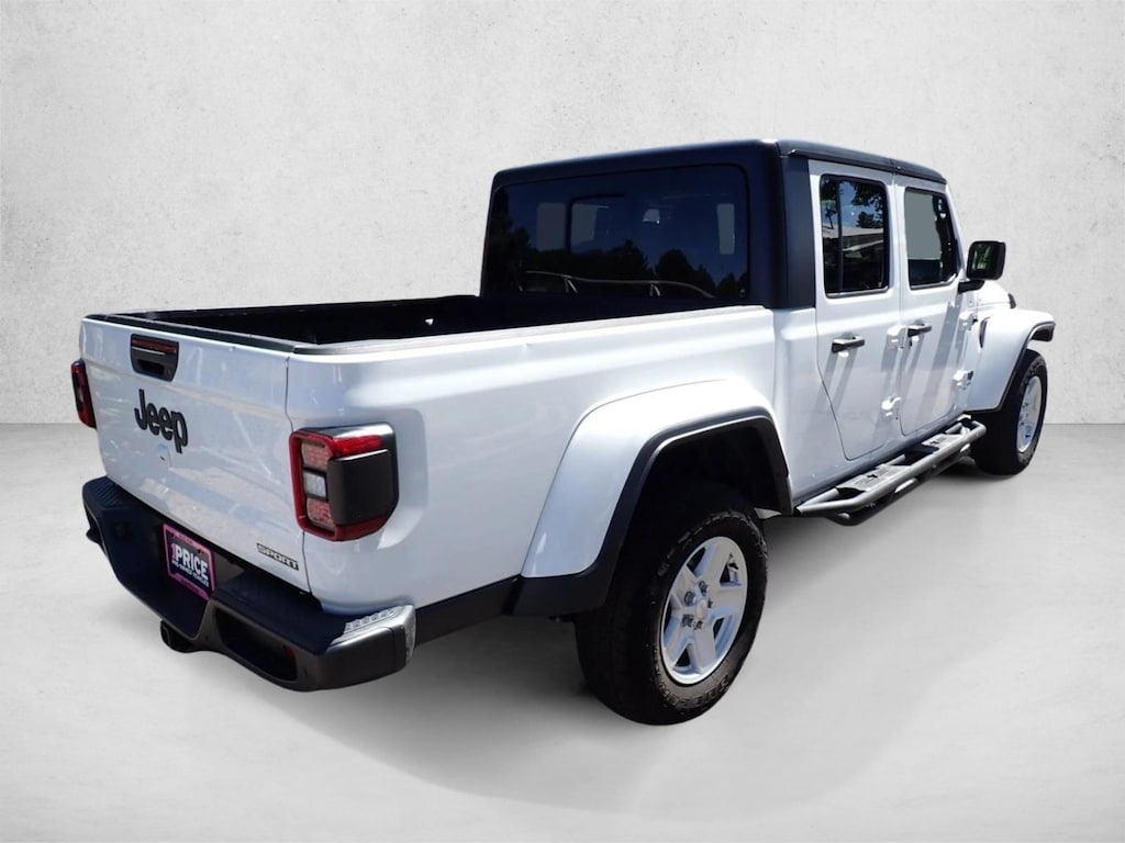 Used 2021 Jeep Gladiator Sport Truck Crew Cab