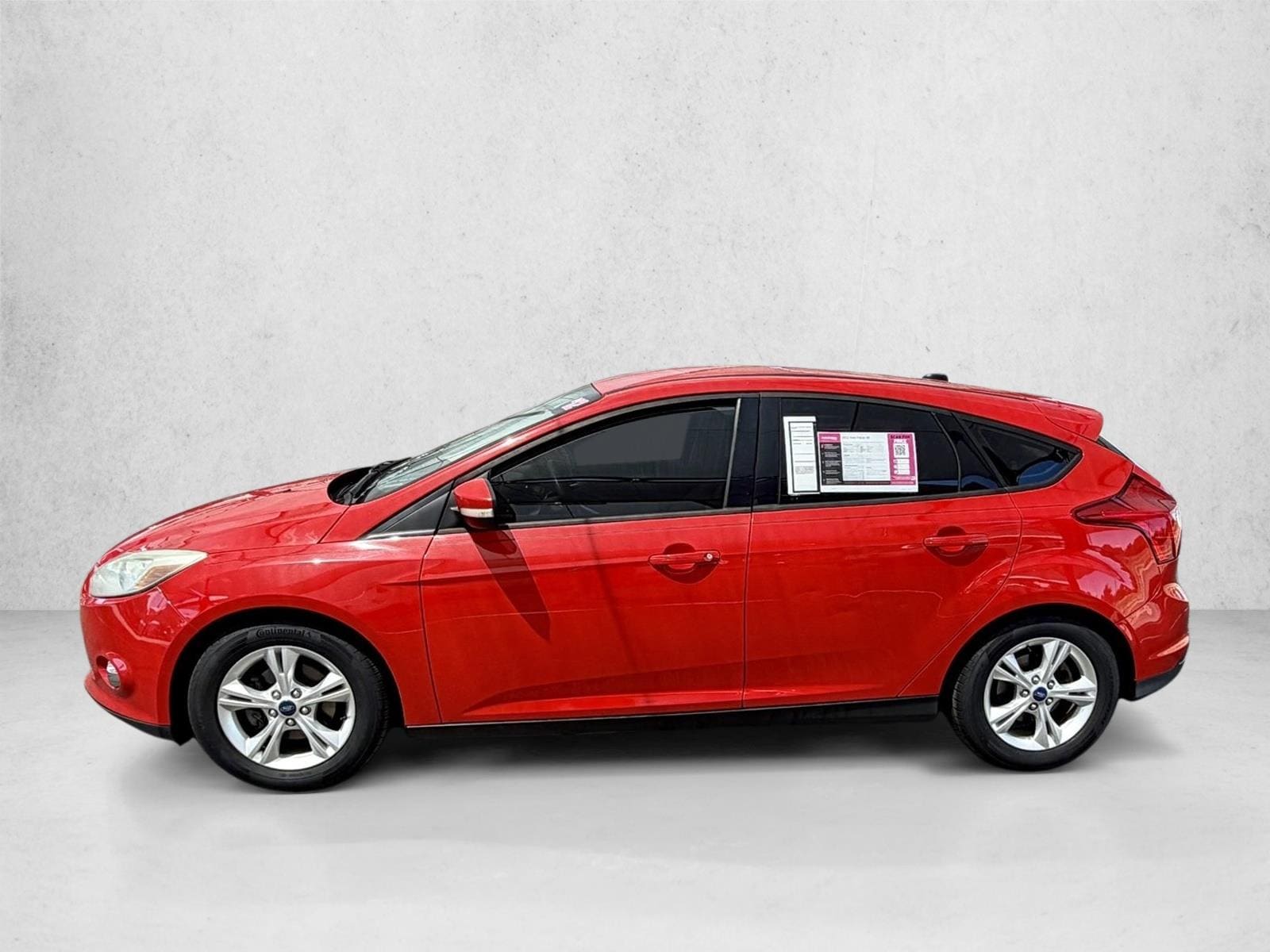 Used 2012 Ford Focus SE with VIN 1FAHP3K28CL324188 for sale in Centennial, CO