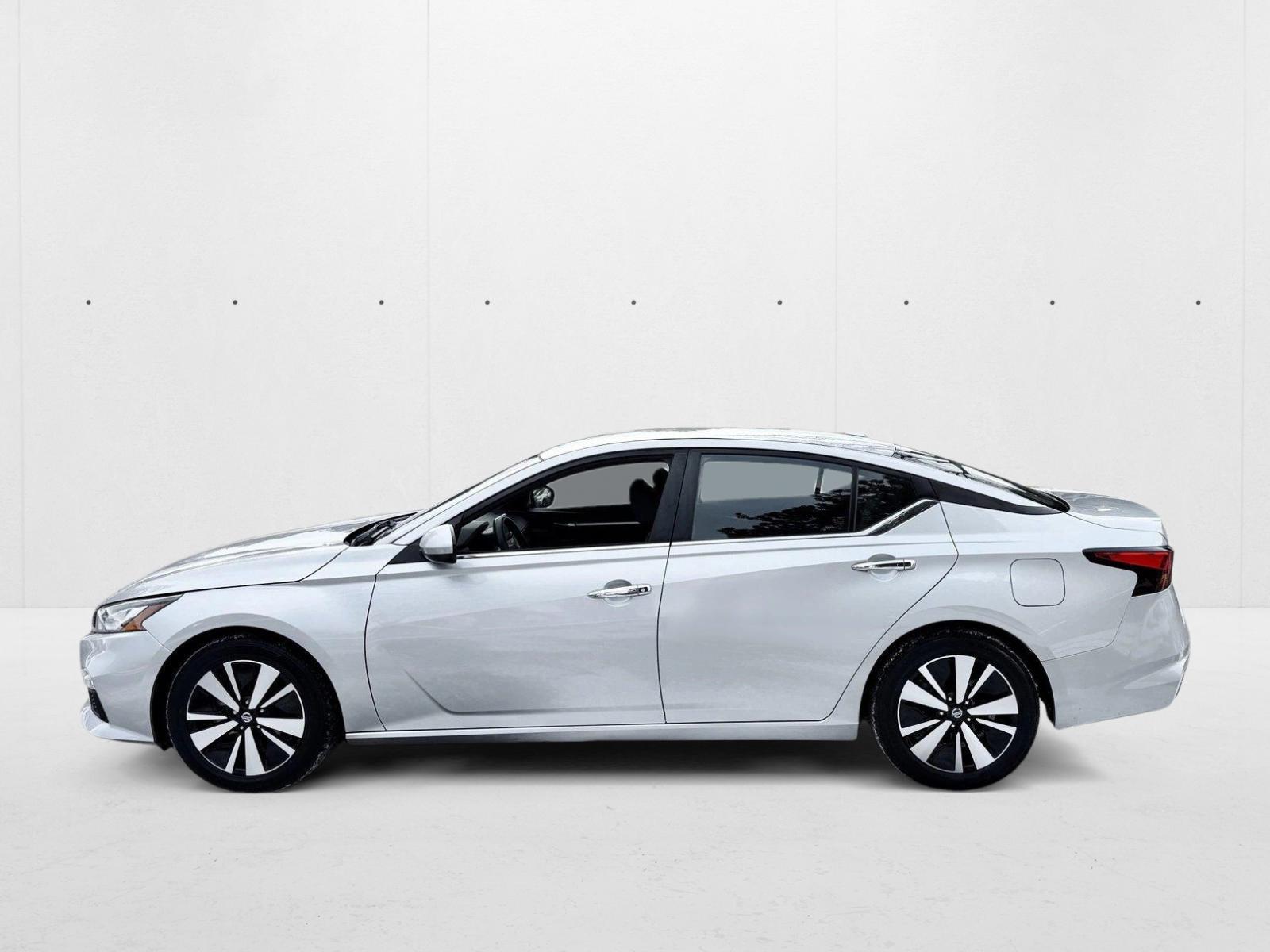 2022 Nissan Altima 2.5 SV photo 4