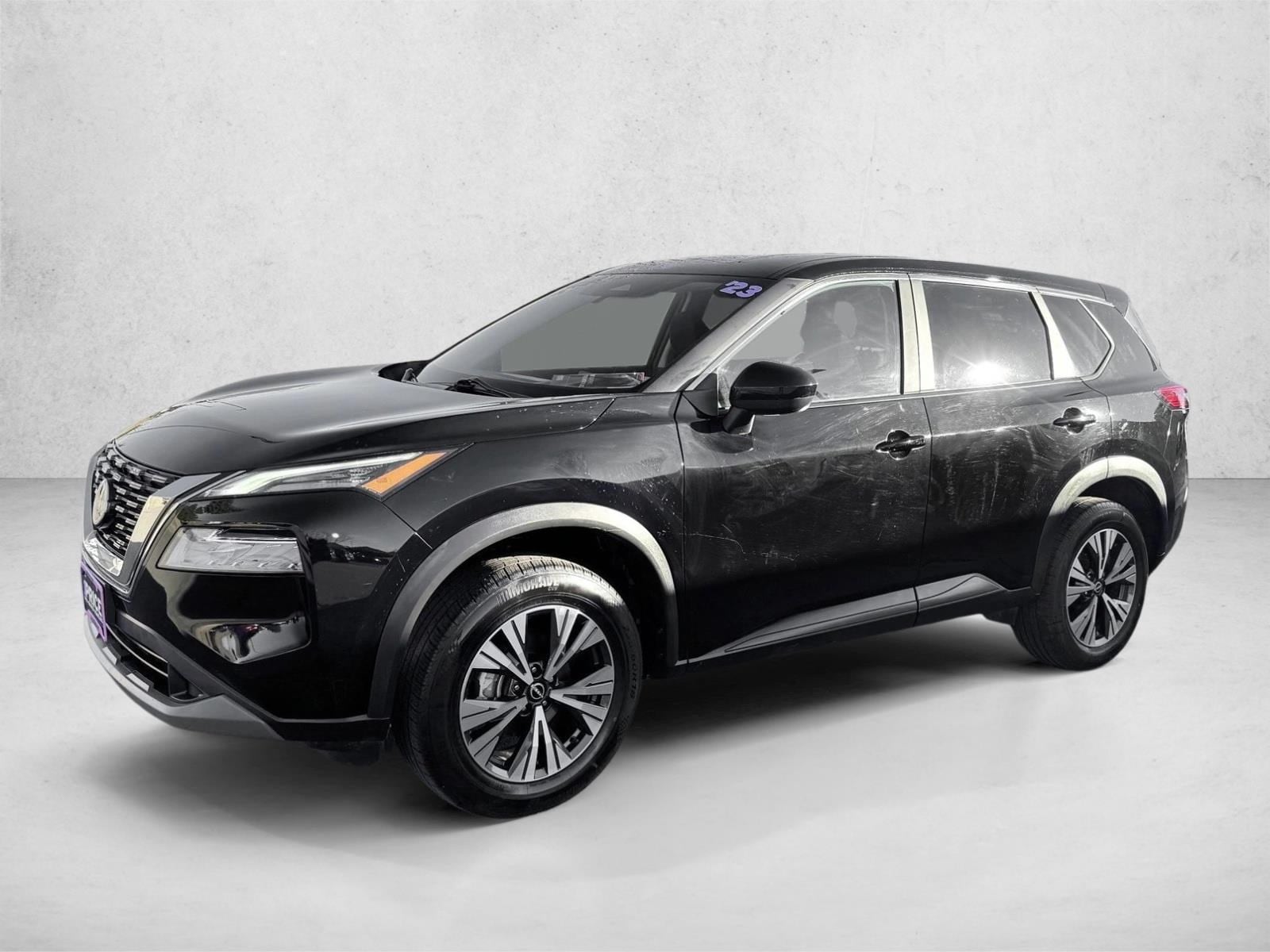 2023 Nissan Rogue SV's photo