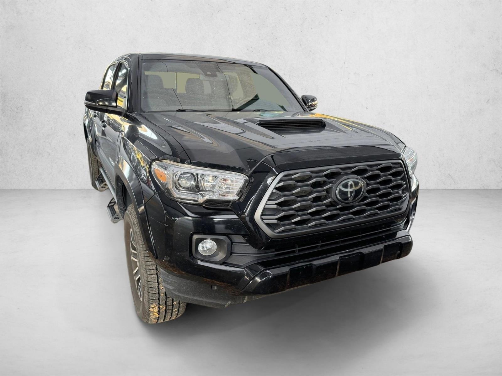 2021 Toyota Tacoma TRD Sport V6 photo 2