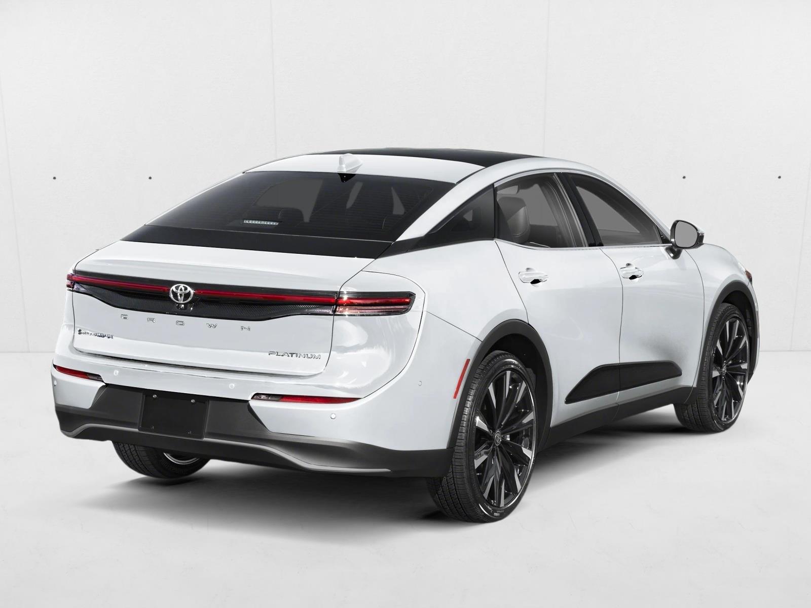 2026 Toyota Crown Platinum photo 2