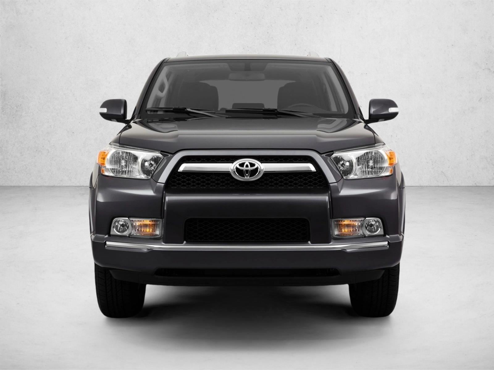 2011 Toyota 4Runner SR5 V6 photo 2