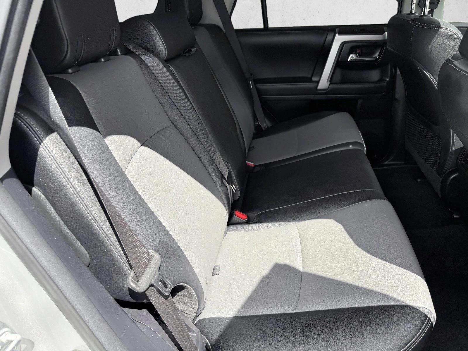 2022 Toyota 4Runner SR5 Premium - Photo 19
