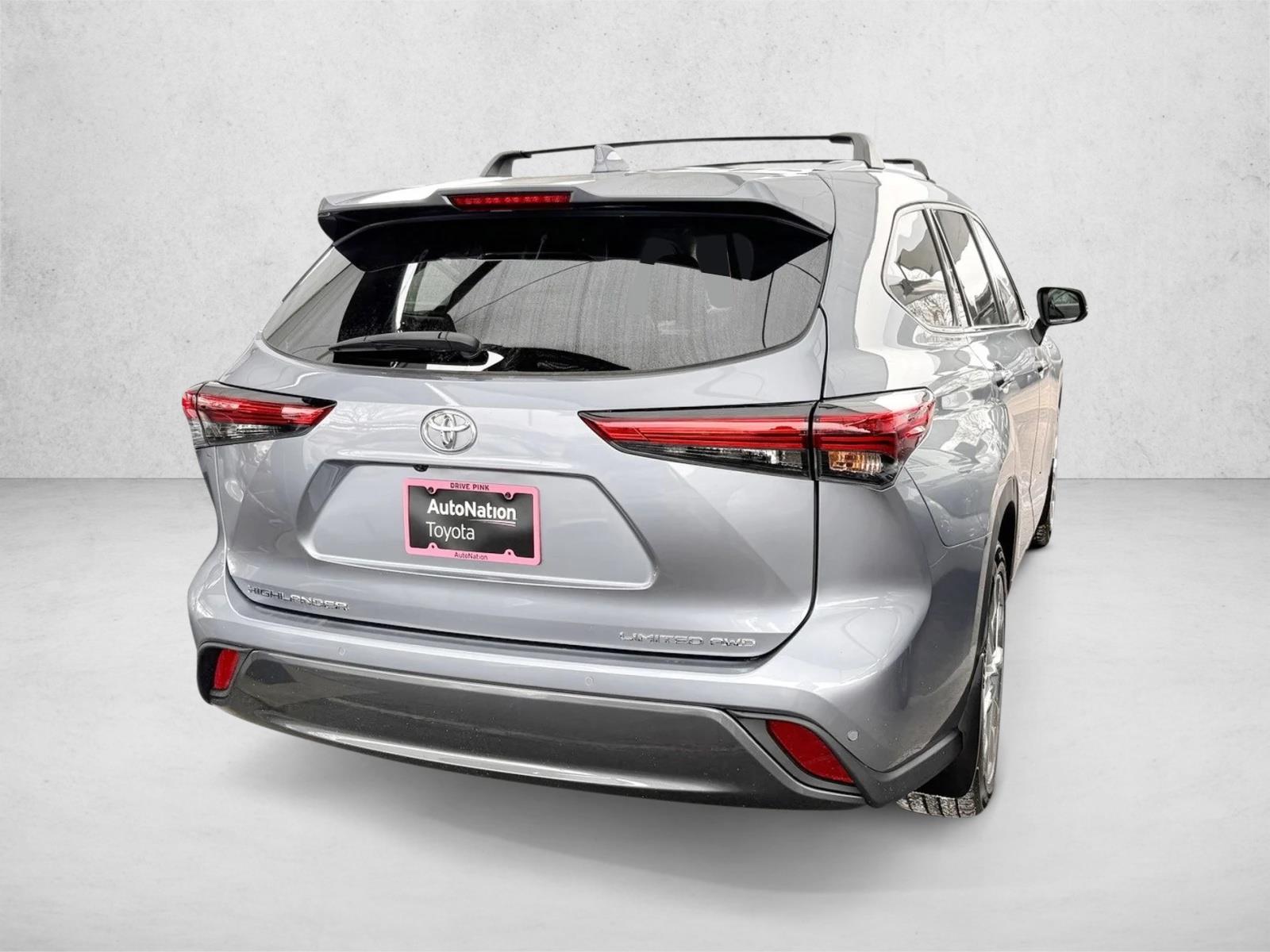 2021 Toyota Highlander Limited photo 4