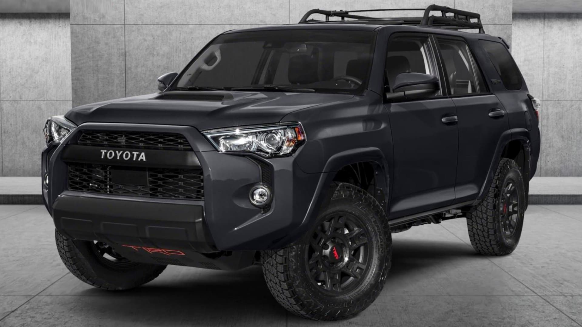 Toyota 4Runner in black