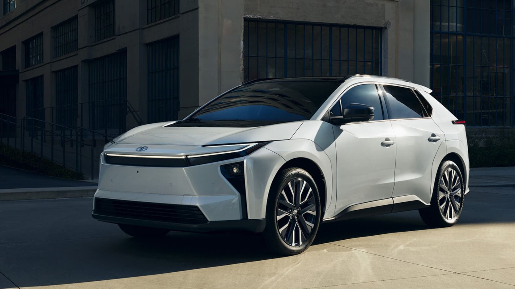 Toyota bZ in Wind Chill Pearl