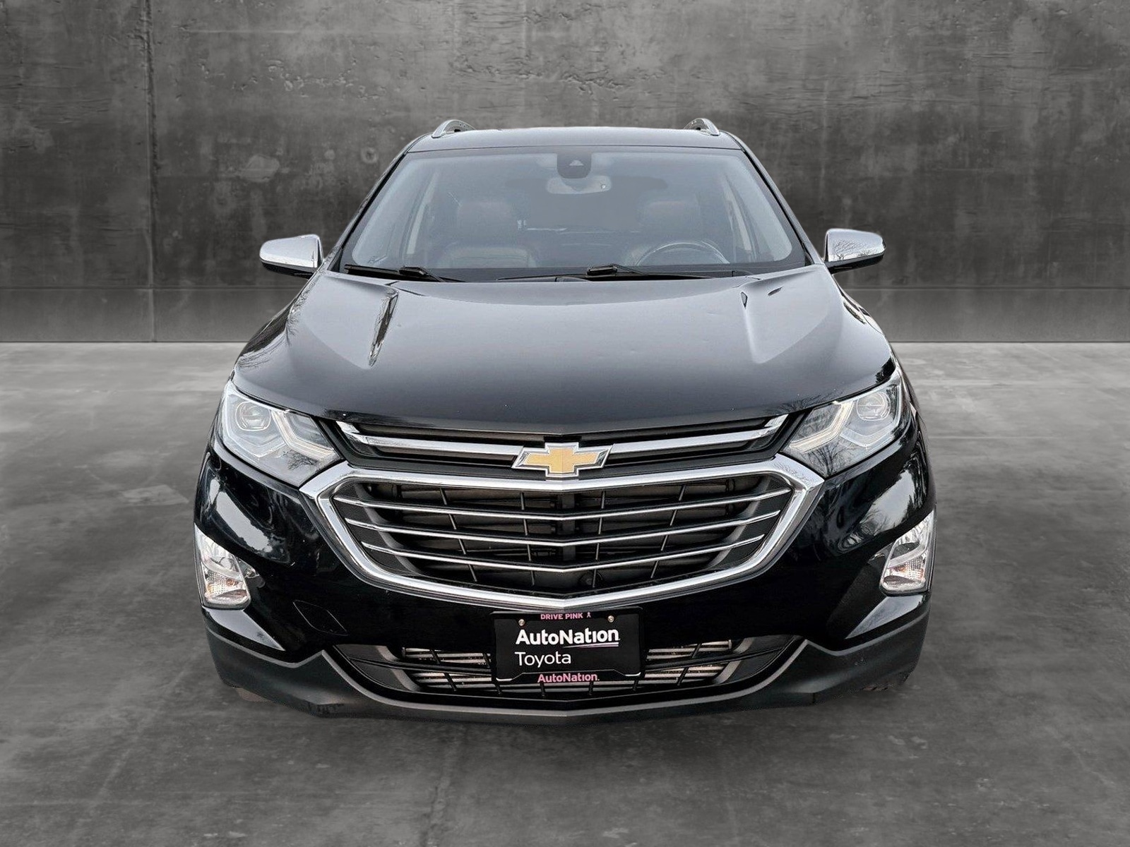 Used 2020 Chevrolet Equinox Premier with VIN 2GNAXXEV9L6102865 for sale in Centennial, CO