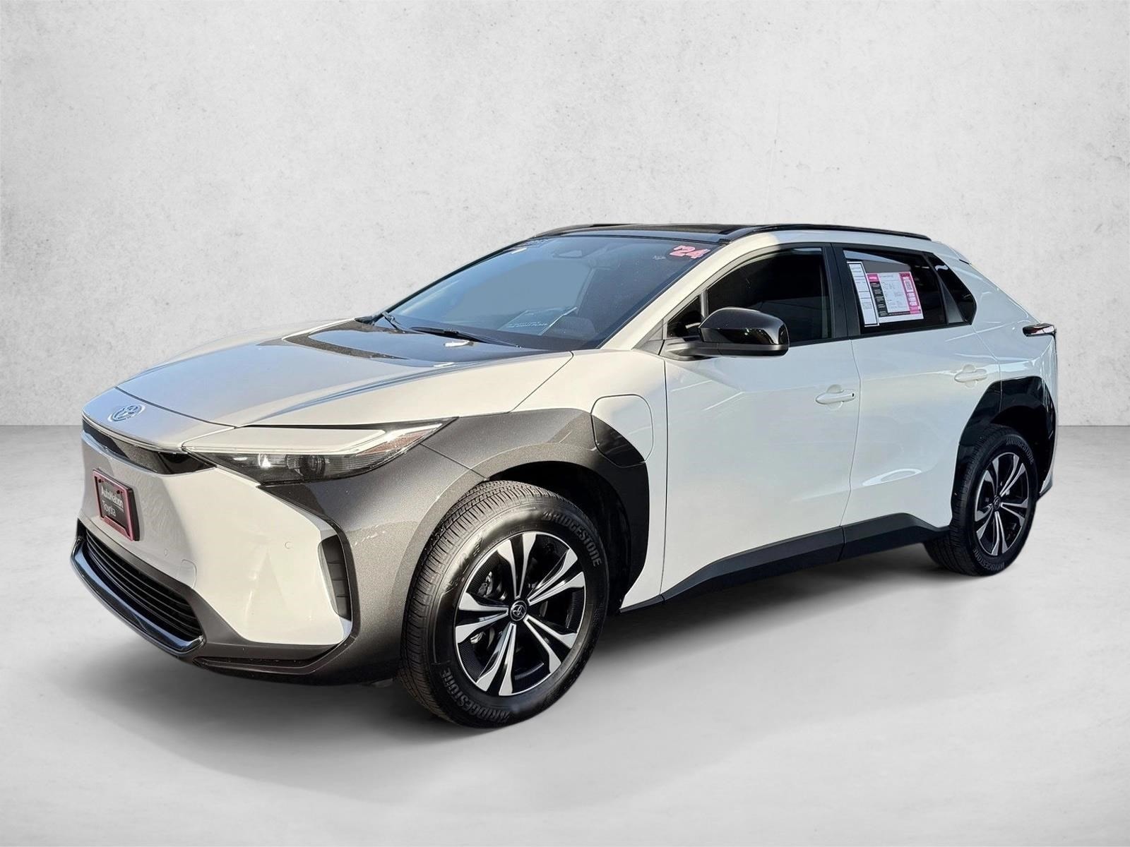 2024 Toyota bZ4X XLE