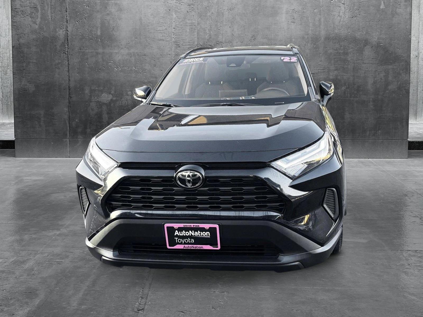 Used 2022 Toyota RAV4 XLE with VIN 2T3P1RFV1NW291002 for sale in Centennial, CO