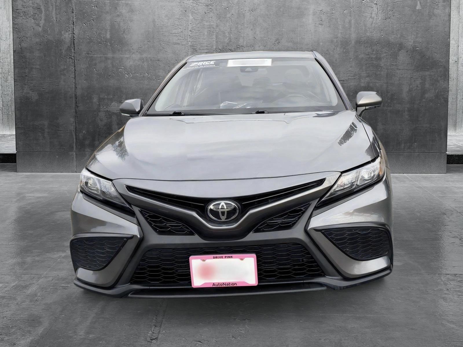 Used 2022 Toyota Camry SE with VIN 4T1G11AK0NU671827 for sale in Centennial, CO