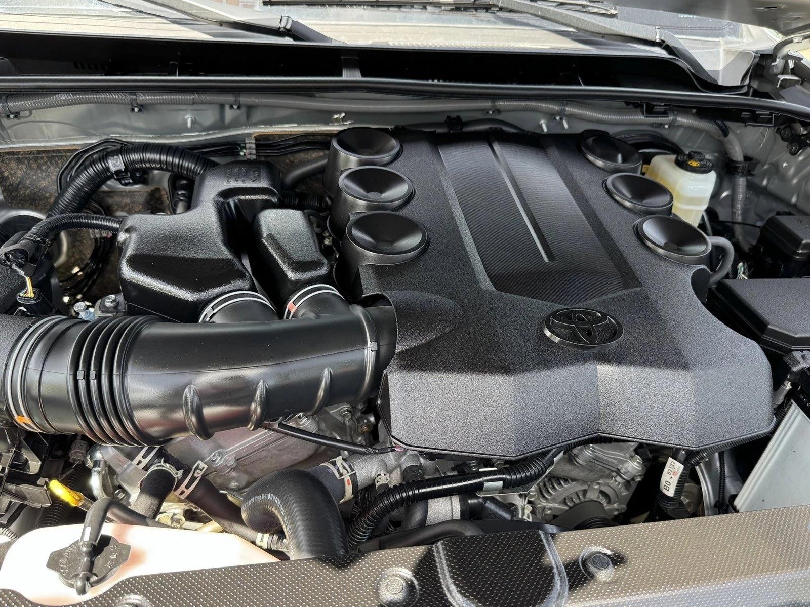 2022 Toyota 4Runner SR5 Premium - Photo 22