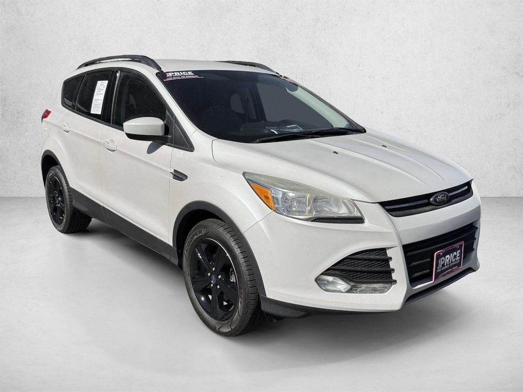 Used 2015 Ford Escape SE SUV