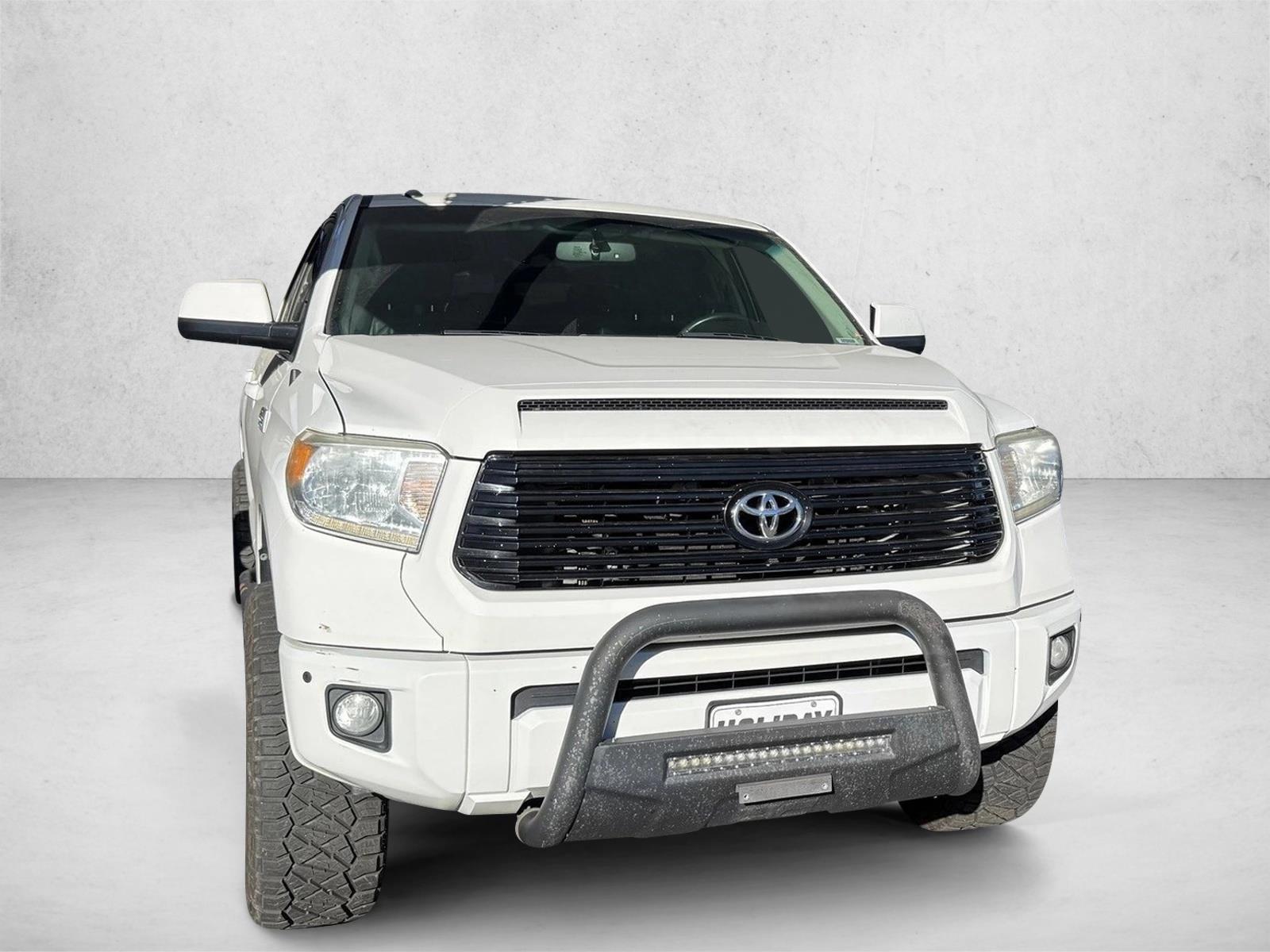 2015 Toyota Tundra Platinum Grade photo 3