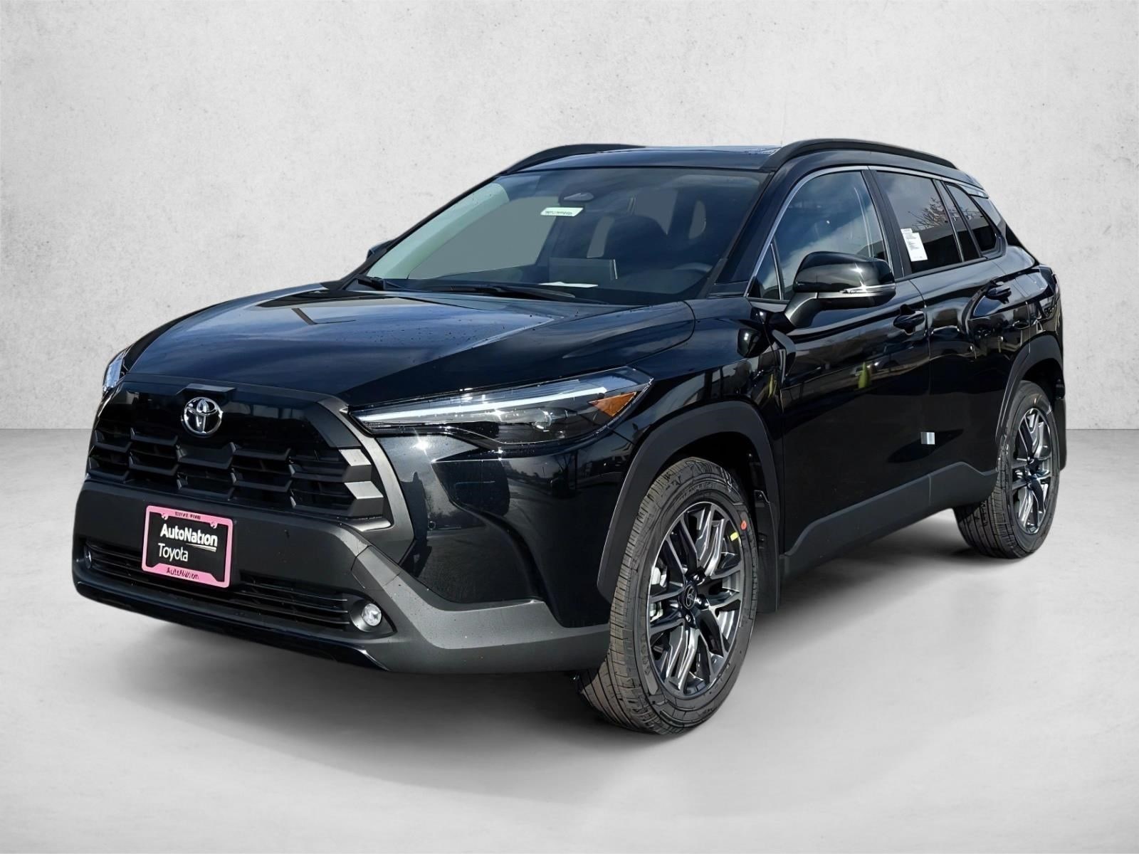 2026 Toyota Corolla Cross XLE's photo