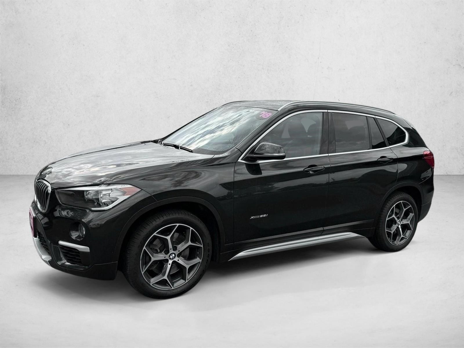 2018 BMW X1 xDrive28i's photo