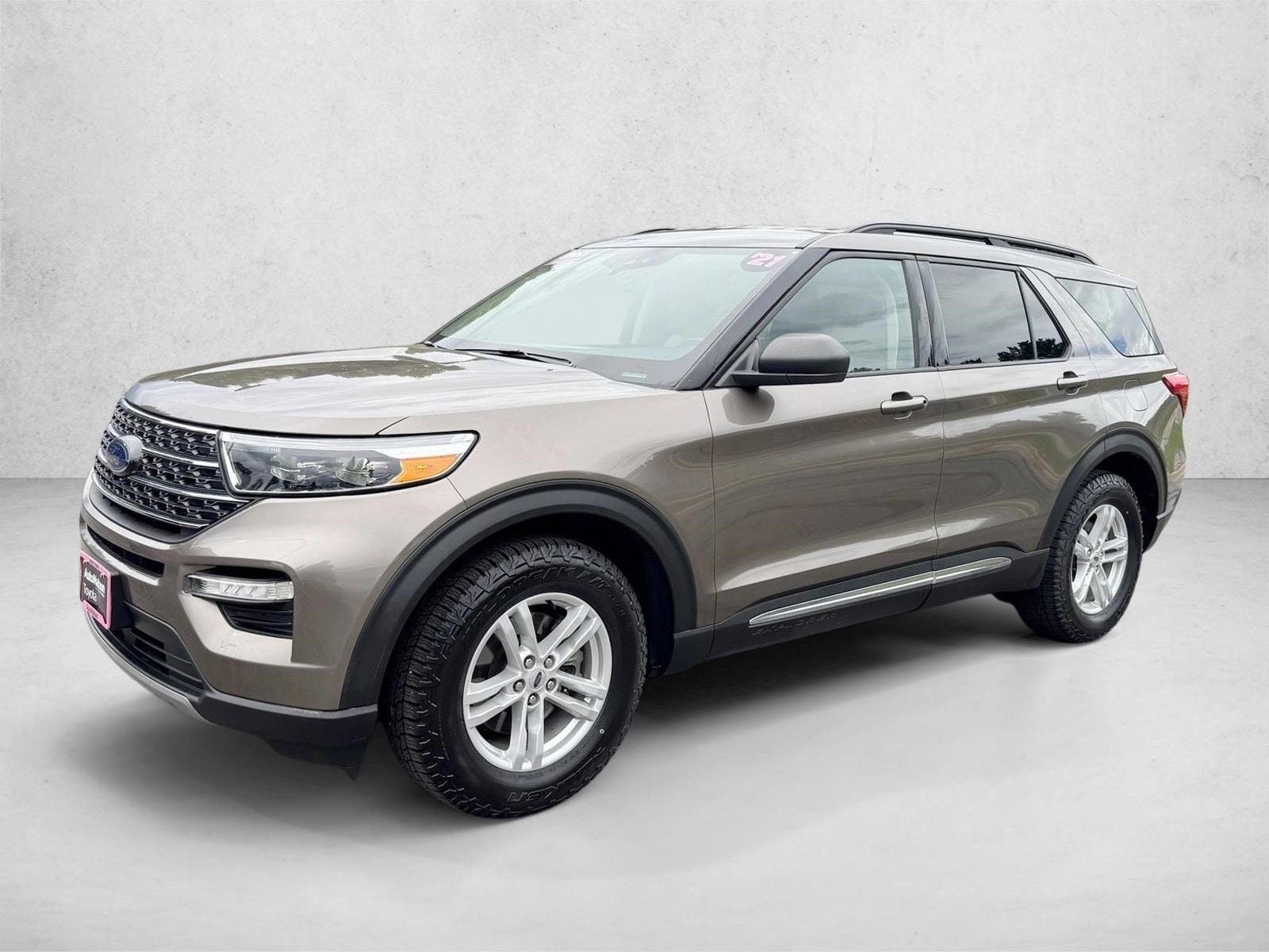 2021 Ford Explorer XLT's photo