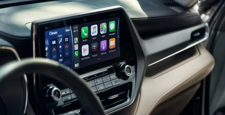 2021 Toyota Highlander Apple CarPlay