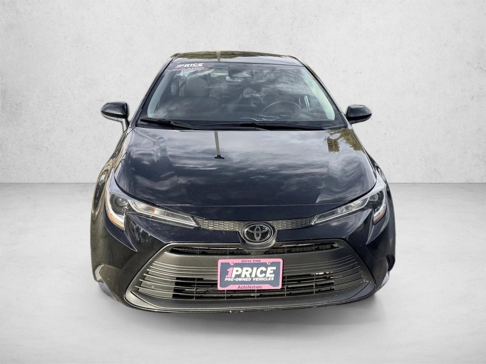 Used 2024 Toyota Corolla LE with VIN 5YFB4MDE7RP105227 for sale in Northfield, Minnesota