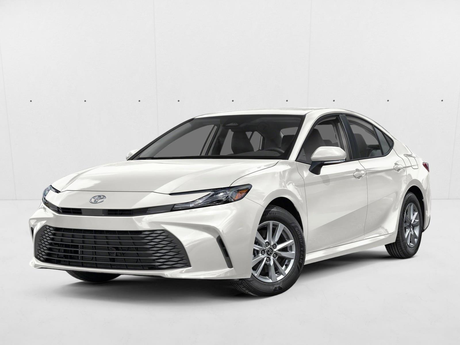 2026 Toyota Camry LE's photo