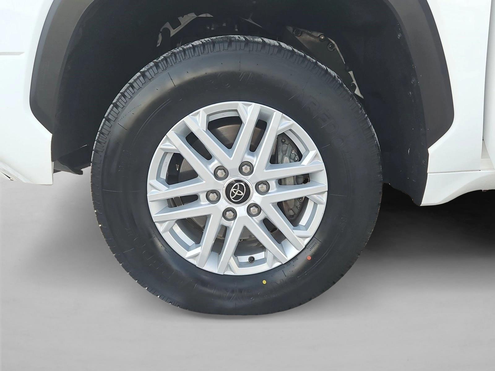 2023 Toyota Tundra SR5 - Photo 23