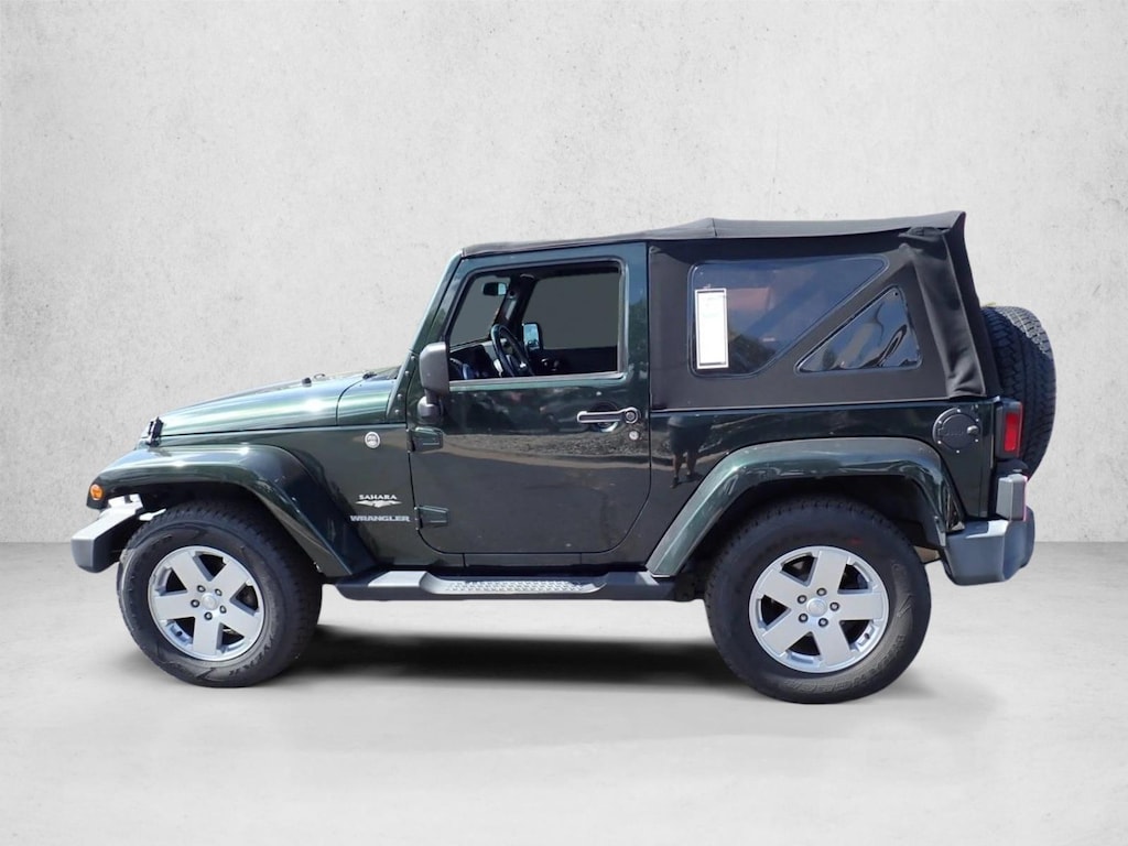 Used 2010 Jeep Wrangler Sahara SUV