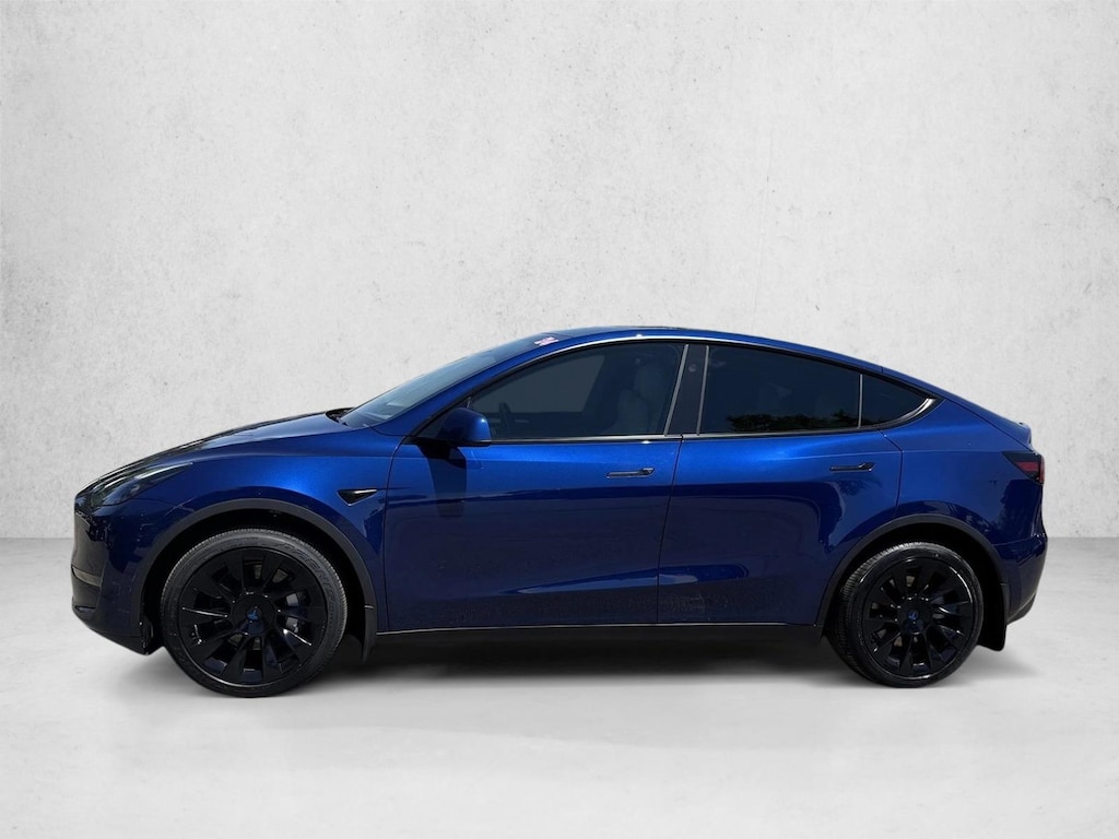 Used 2024 Tesla Model Y Long Range SUV