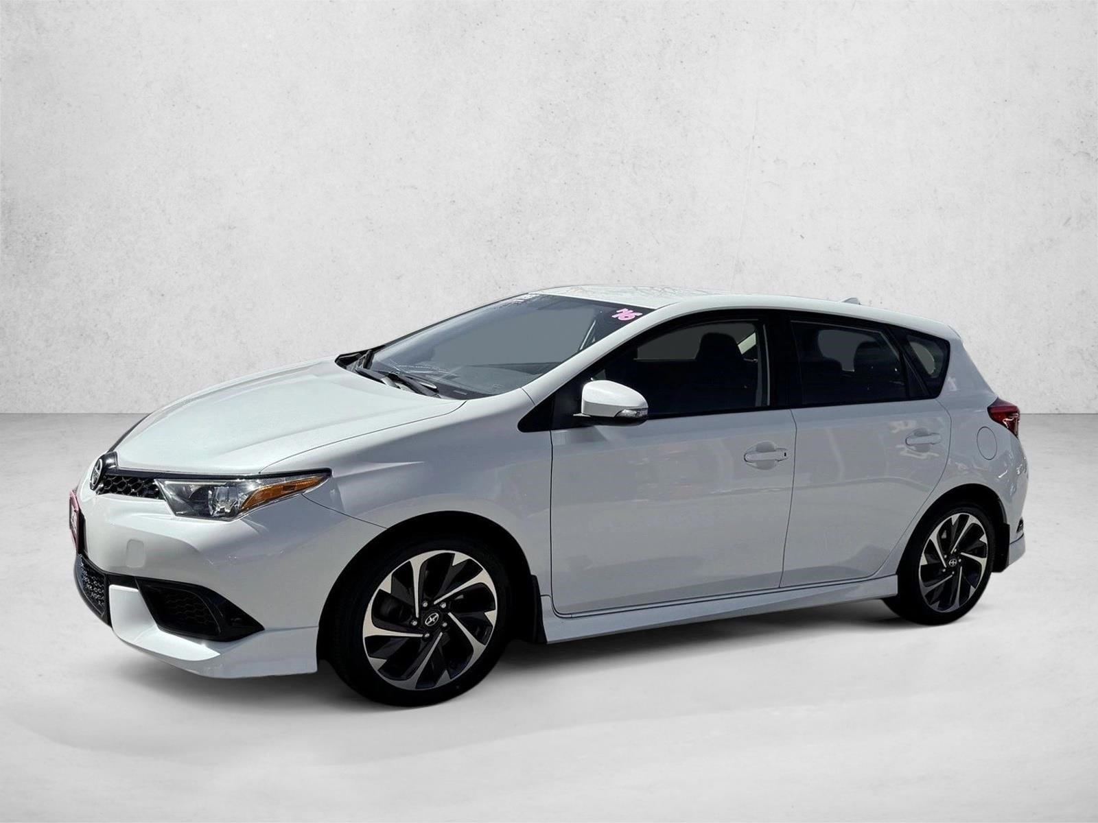 2016 Scion iM CVT's photo