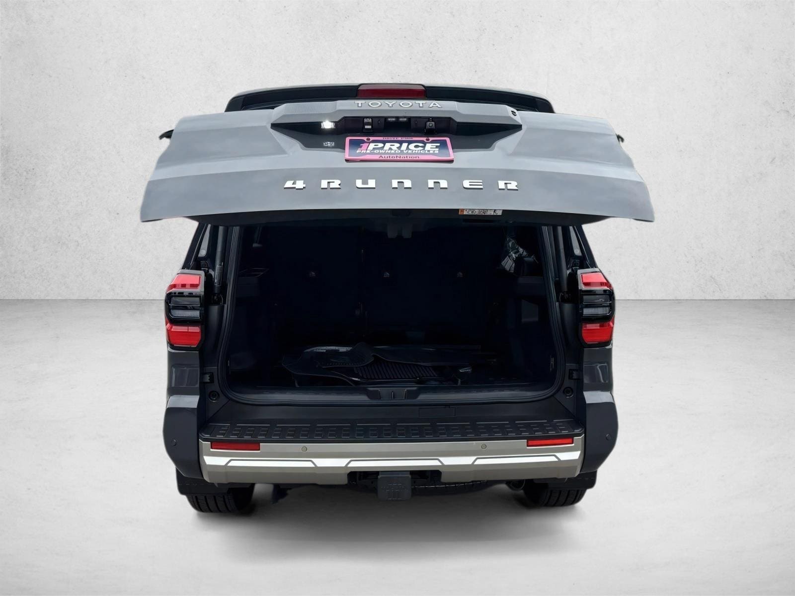 2025 Toyota 4Runner Limited - Photo 7