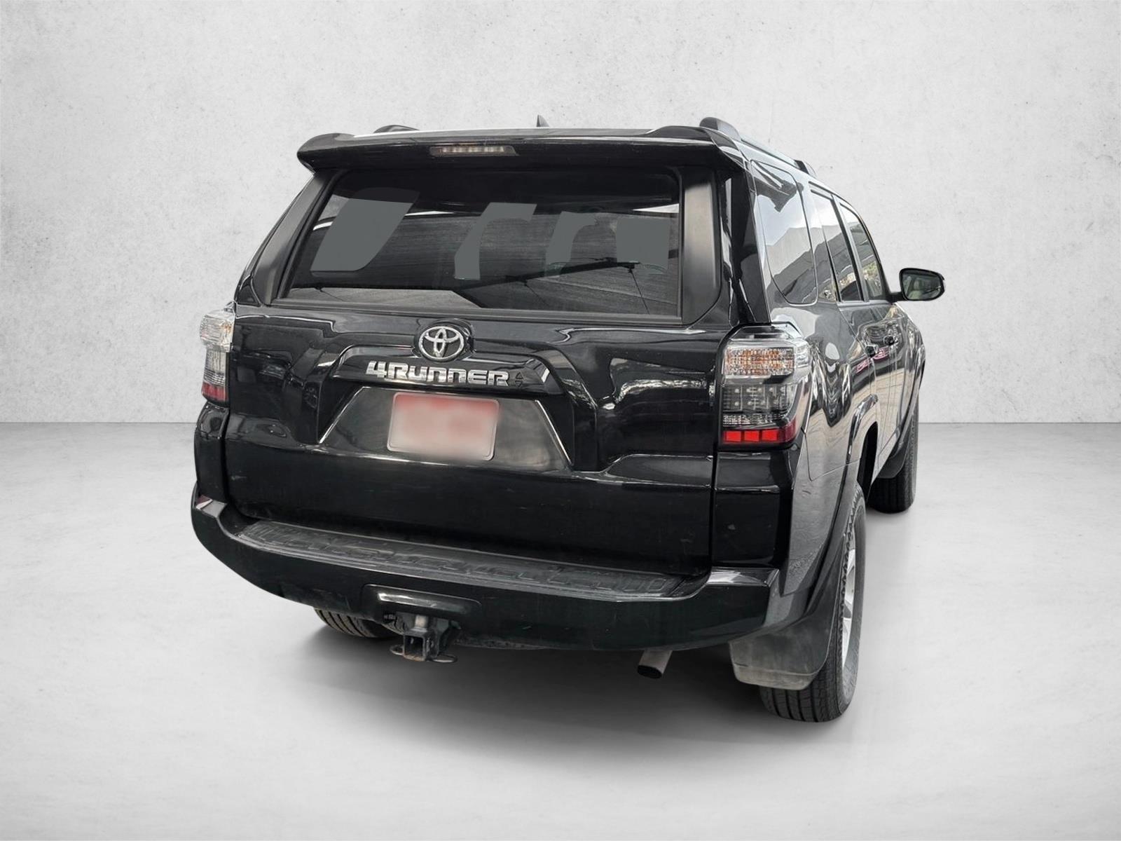 2023 Toyota 4Runner SR5 Premium photo 3